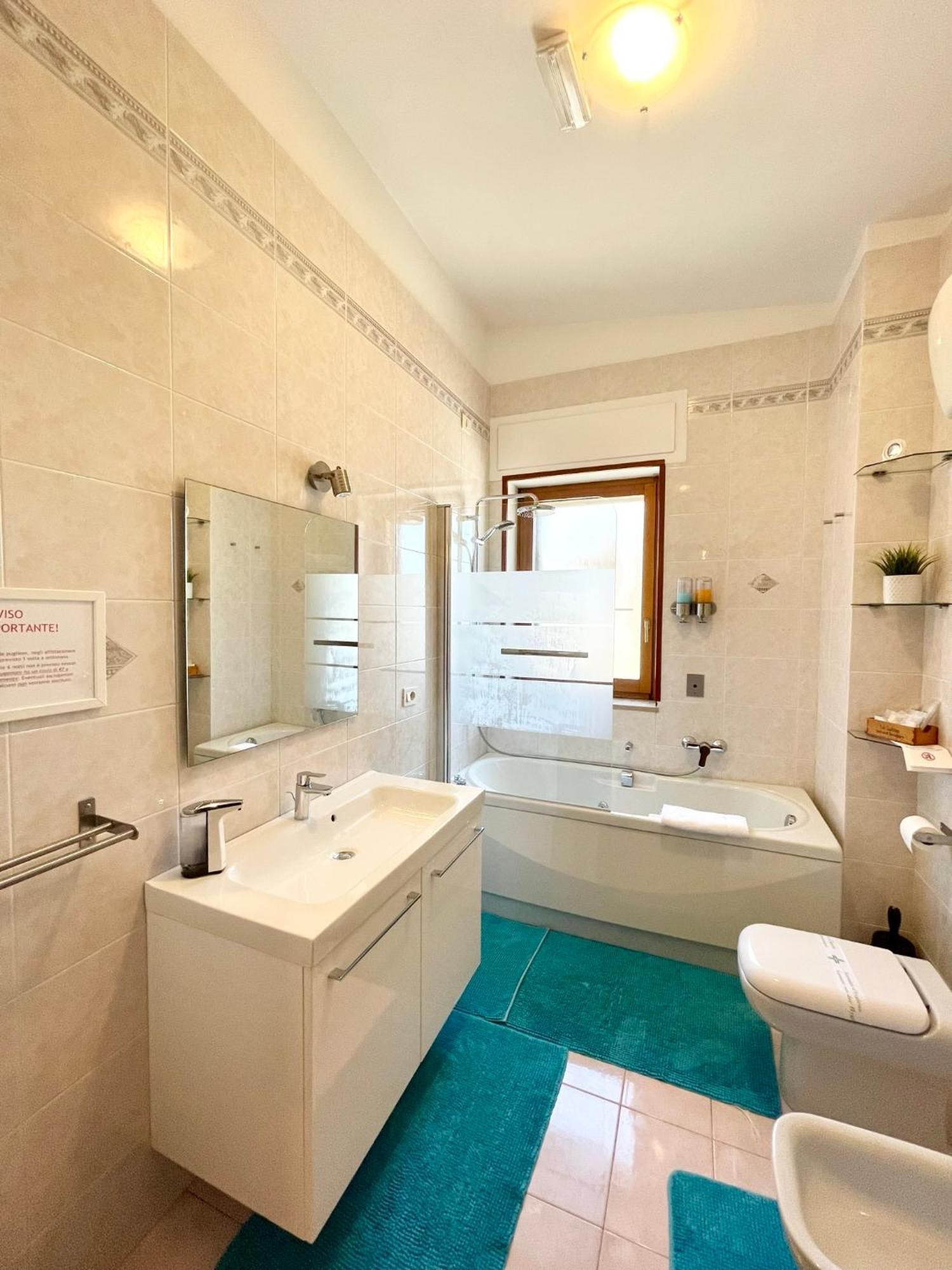 B&B Le Saline Taranto Exterior foto